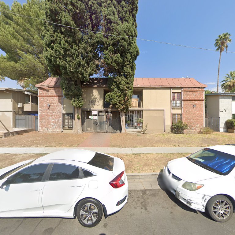 15111 Archwood Street