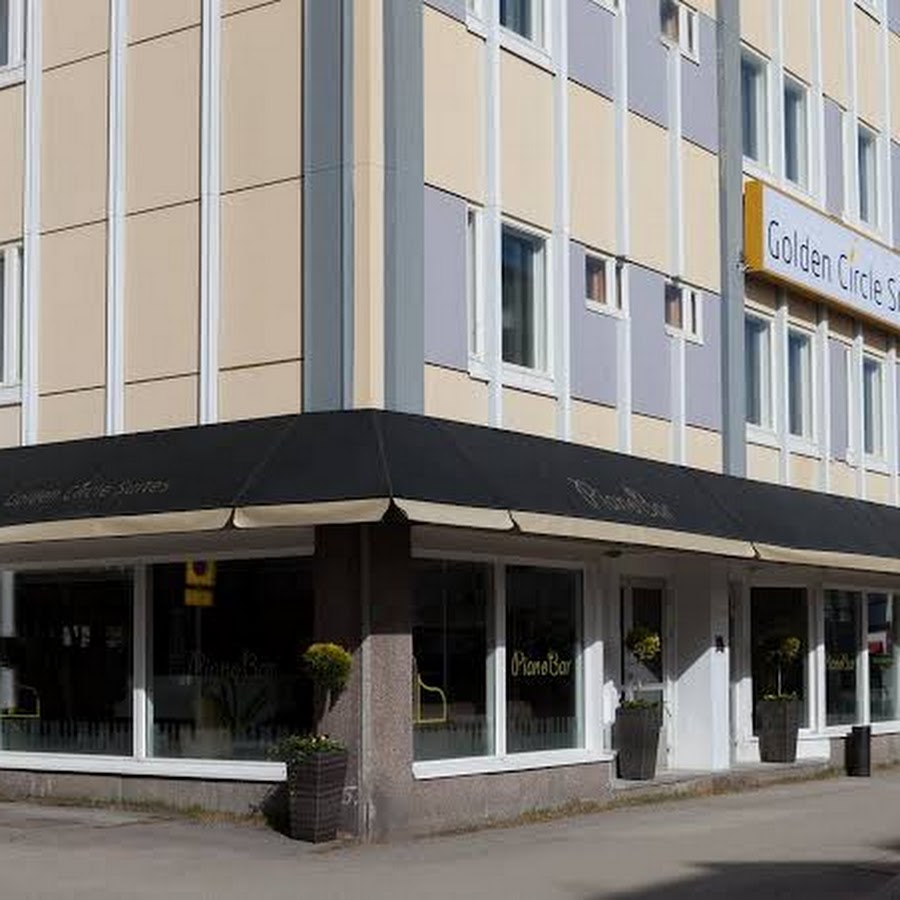 Golden Circle Suites