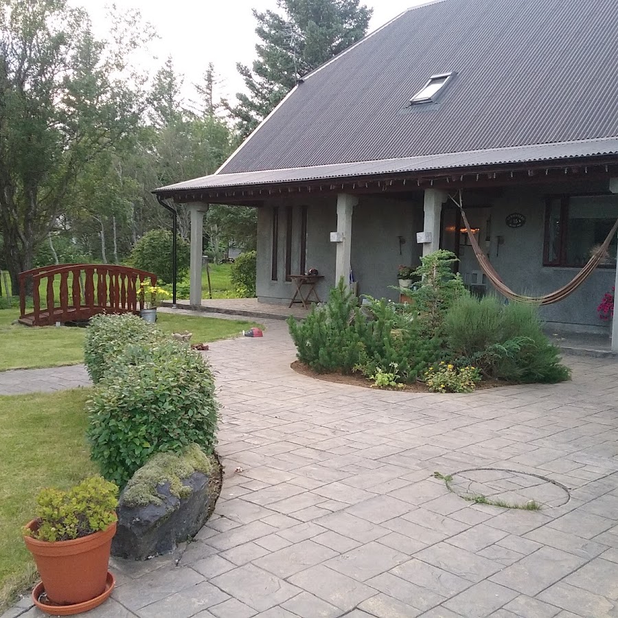 Varmi Guesthouse Apartments