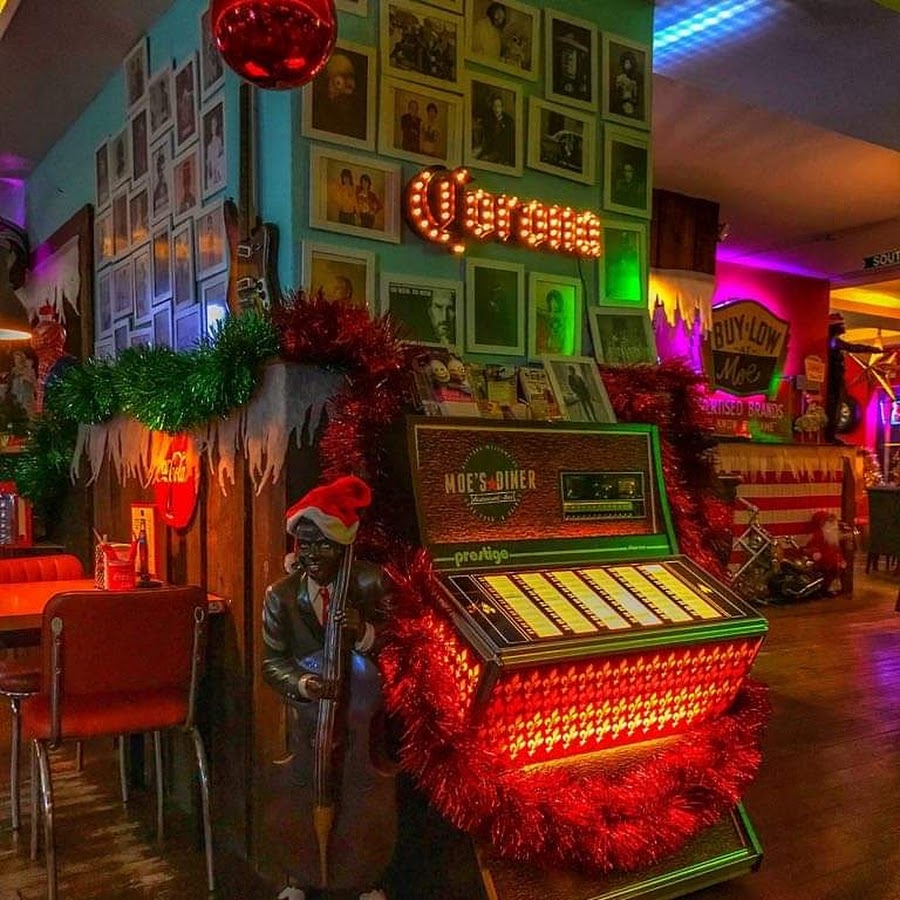 Moe’s Diner