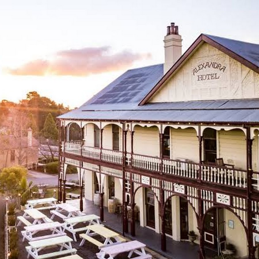 Alexandra Hotel
