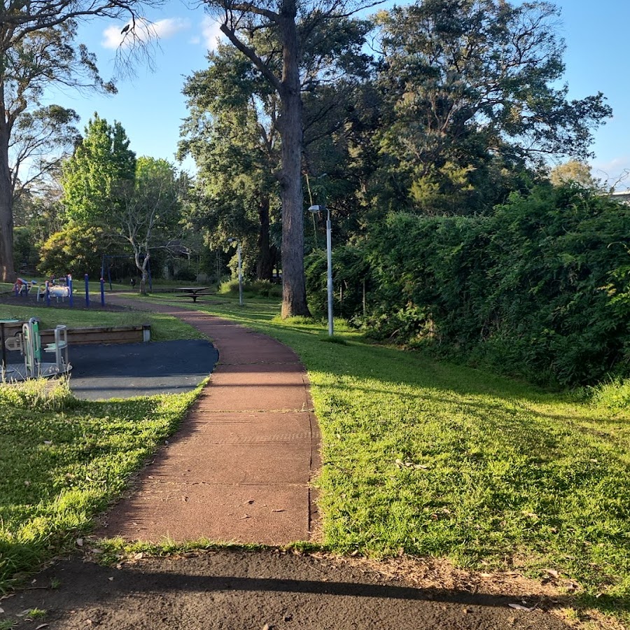 Buttenshaw Park
