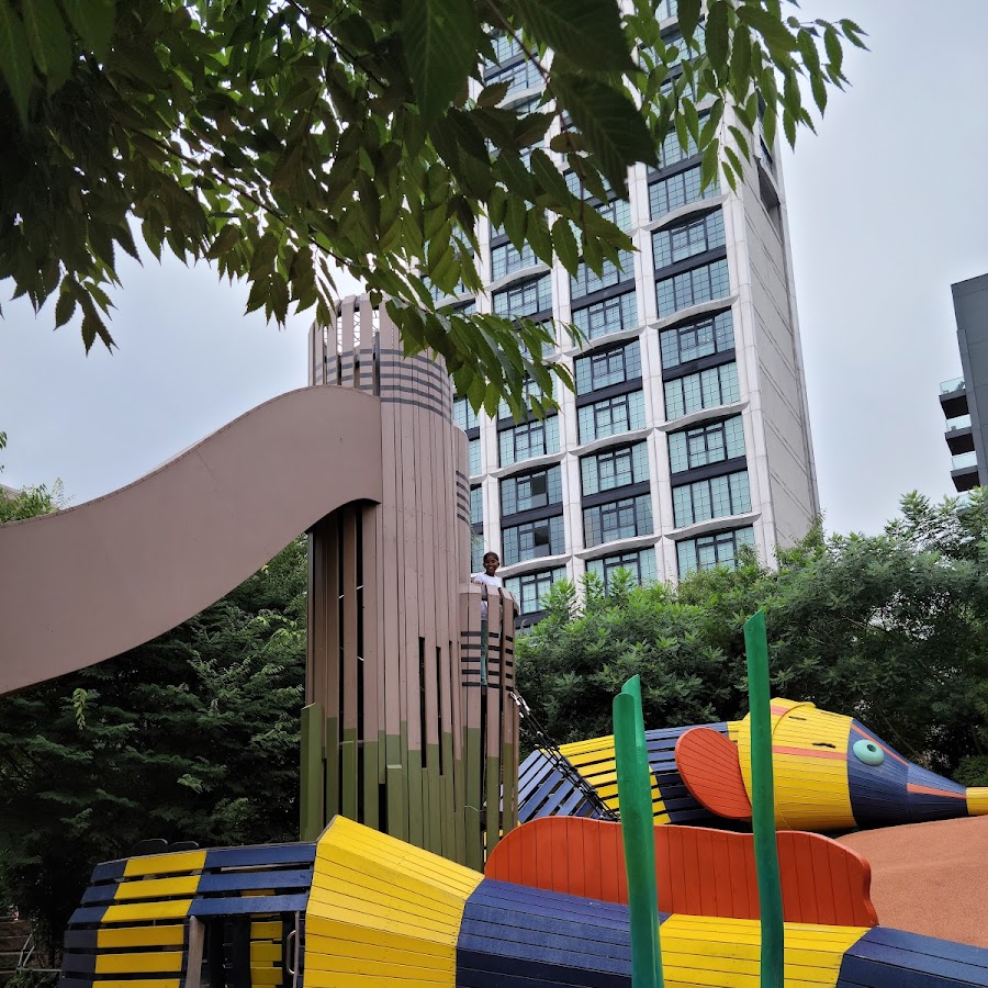 Chelsea Waterside Playground