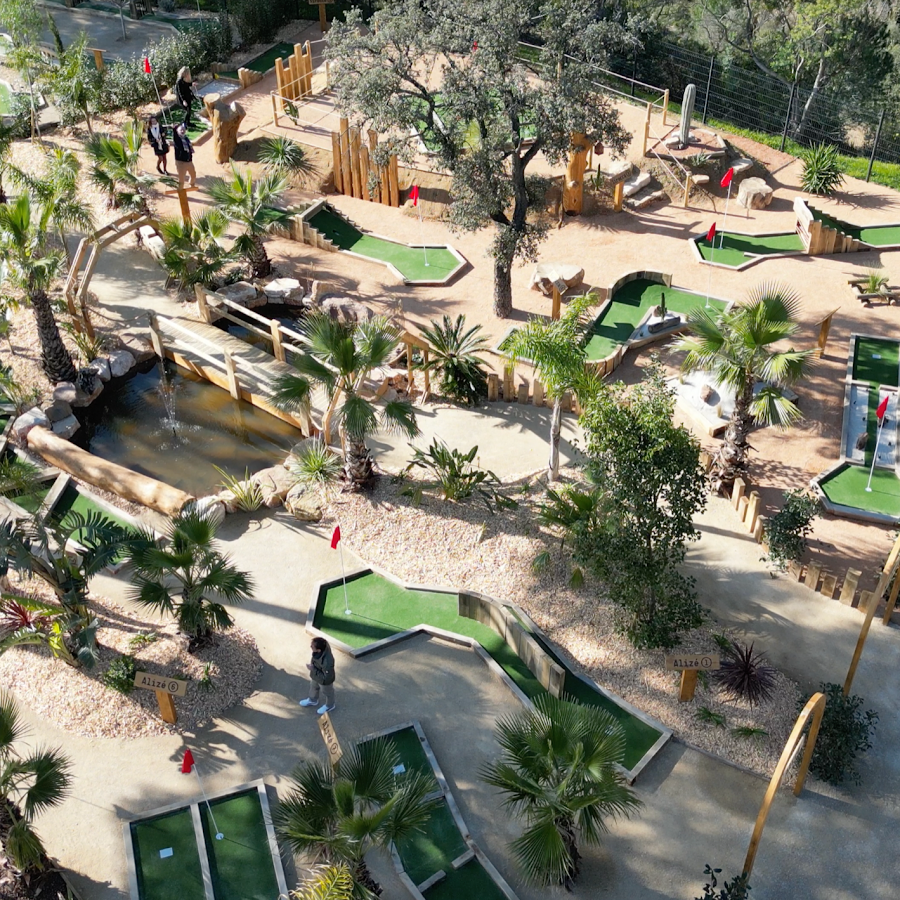 Family Adventure Park (rope climbing)