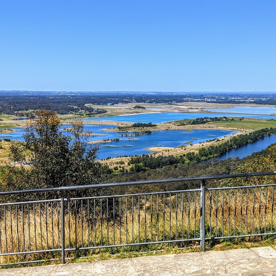 Hawkesbury lookout