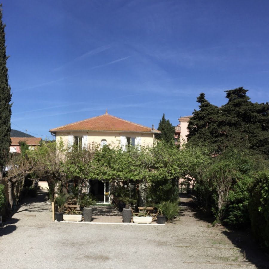 Hotel Castellamar