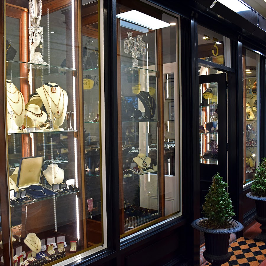 Irene Byrne & Co Antique Jewellery