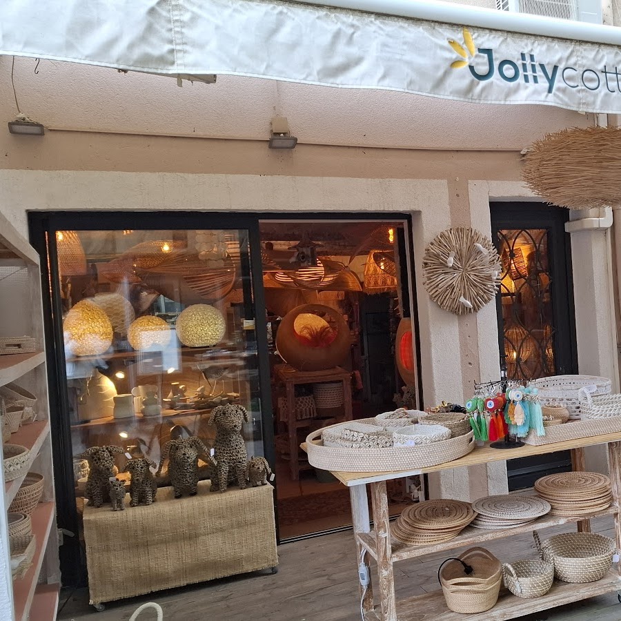 Jolly cottage
