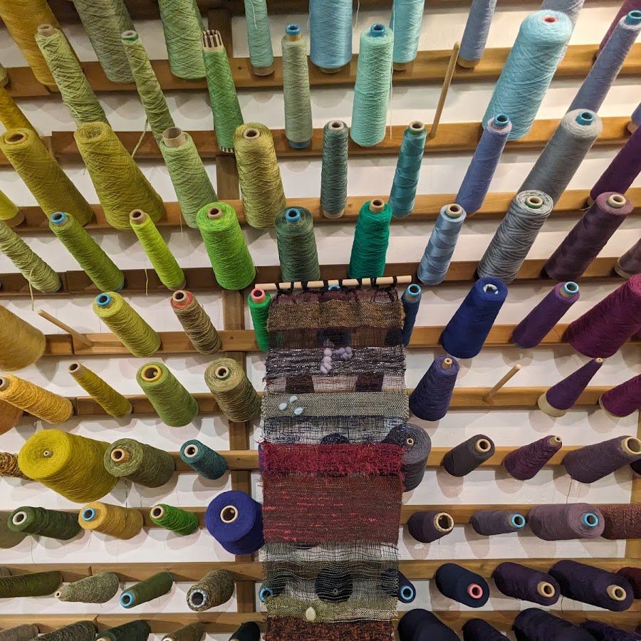 Loop of the Loom - UES