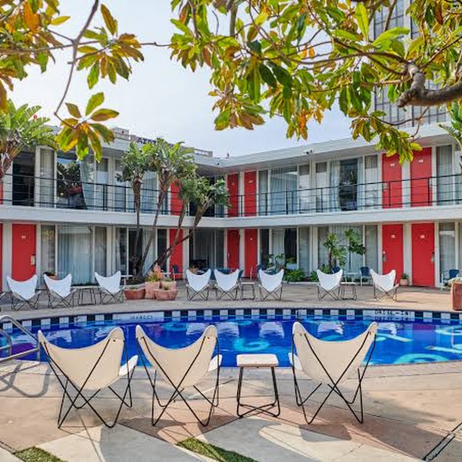 Phoenix Hotel