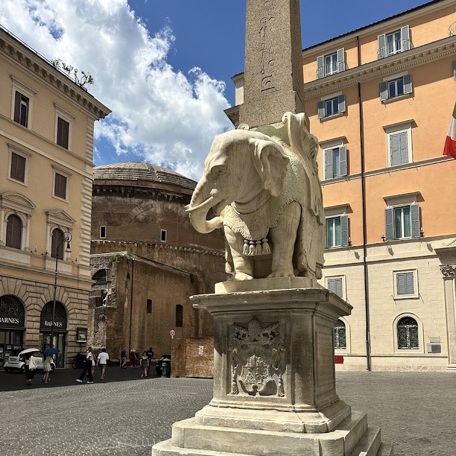 Piazza della Minerva
