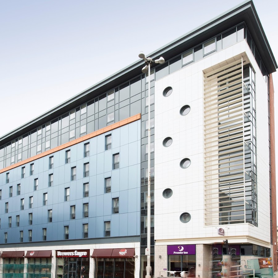 Premier Inn  (Lewins Mead) hotel