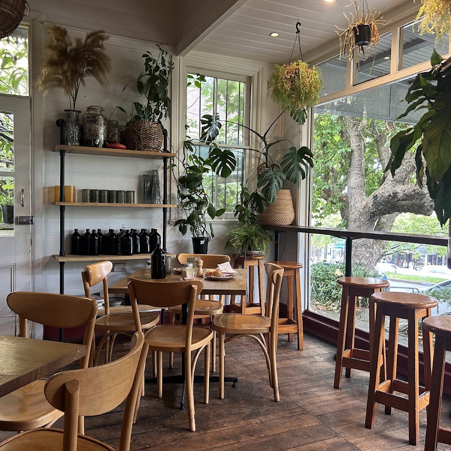 Red Door Cafe