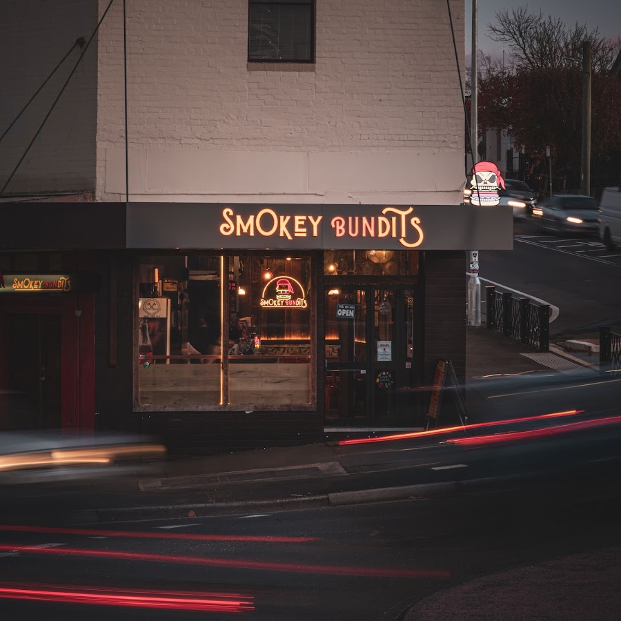 Smokey Bundits