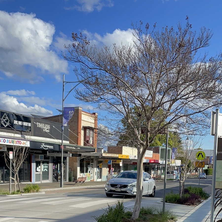 Springwood Station, Macquarie Rd