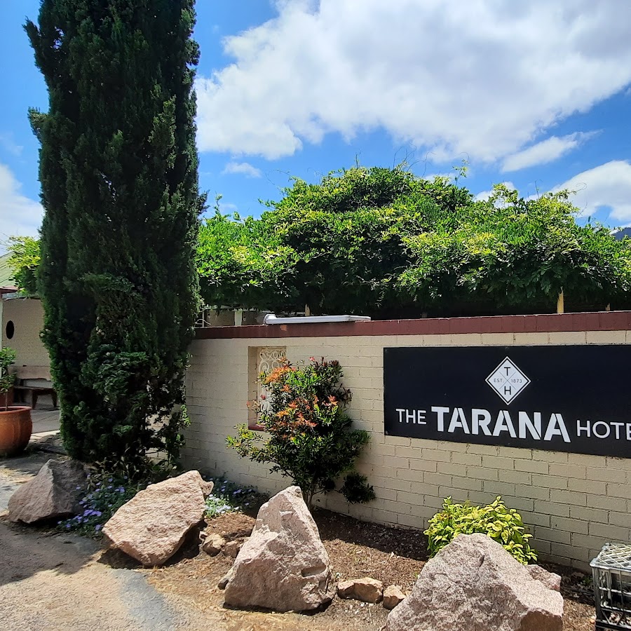 Tarana Hotel