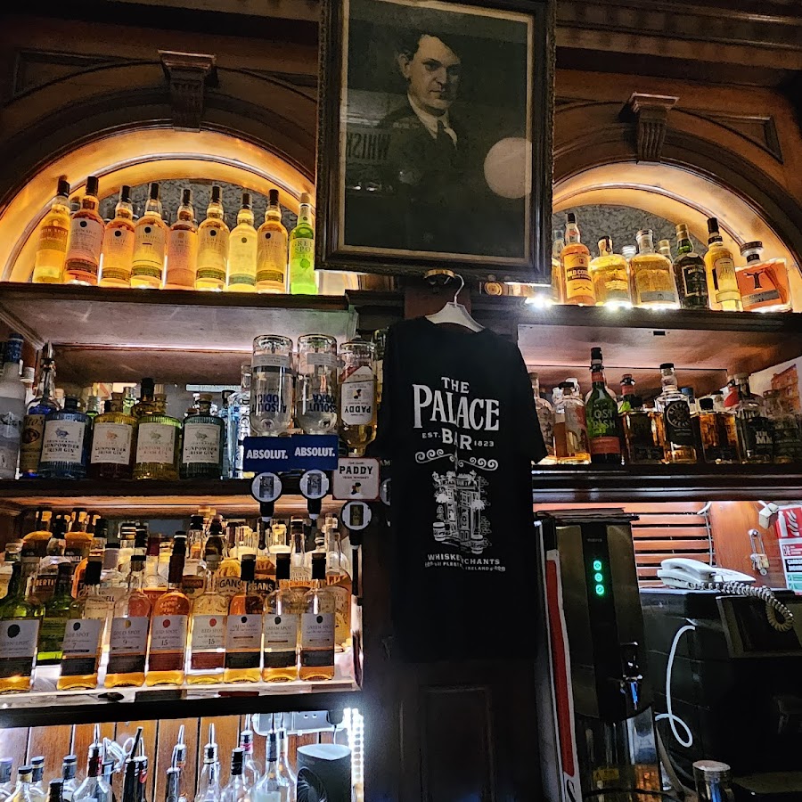 The Palace Bar