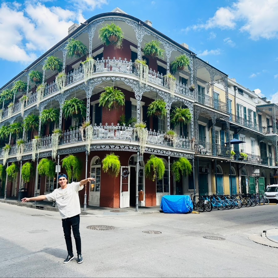 Voodoo Bone Lady Tours