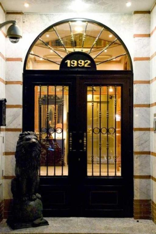 Colón