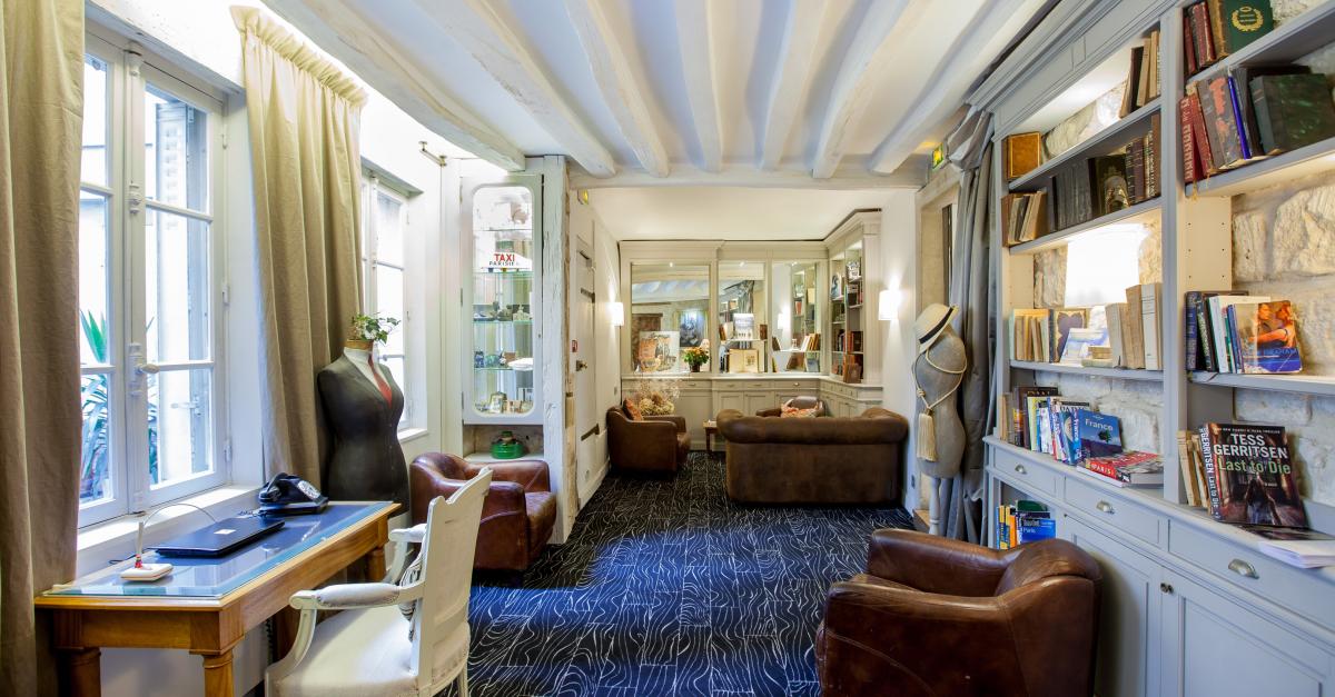 HOTEL BONAPARTE