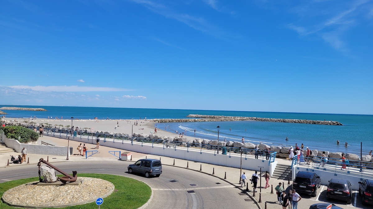 HÔTEL RESTAURANT LE DAUPHIN BLEU