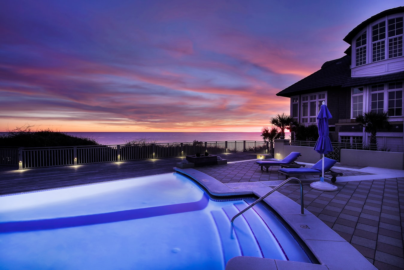HOTEL NESTE DE JADE