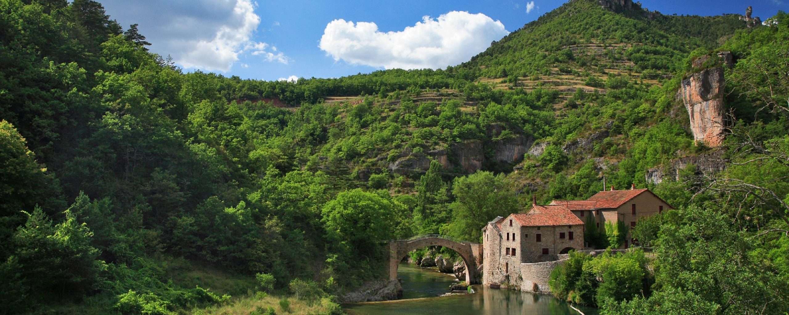 HÔTEL LES GORGES DE LA DIOSAZ