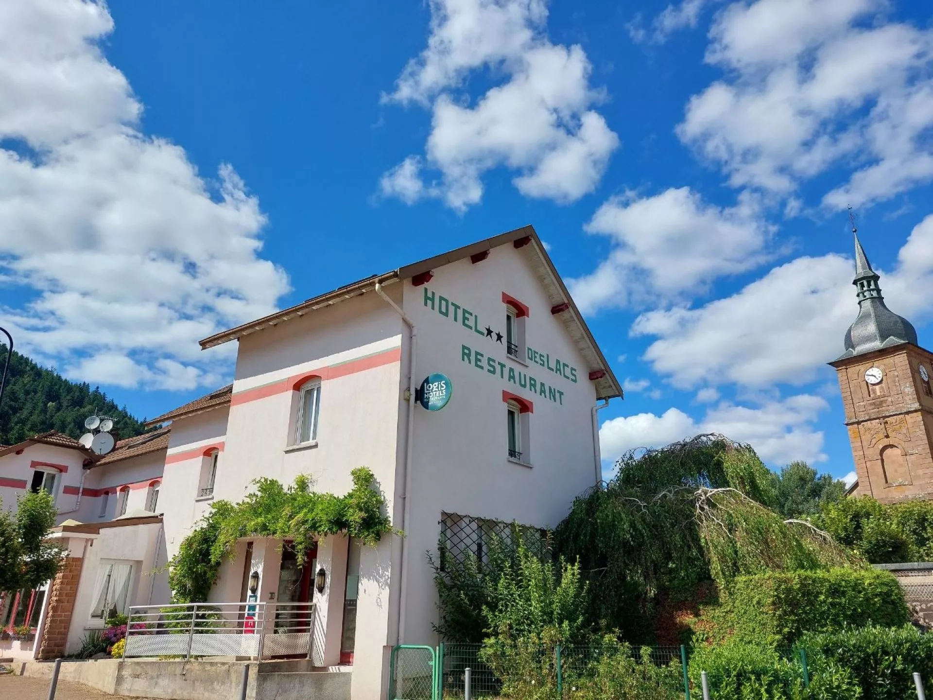 HÔTEL-RESTAURANT DES LACS