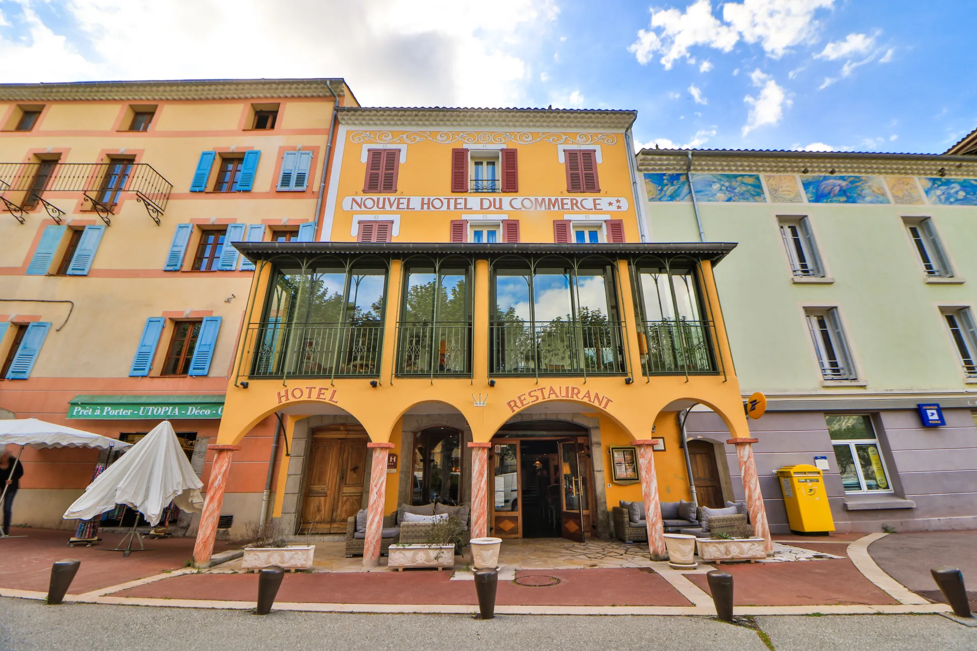 NOUVEL HÔTEL DU COMMERCE