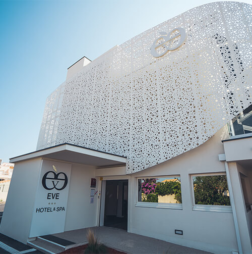 HOTEL EVE