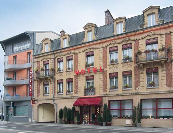 HÔTEL LE PÉLICAN