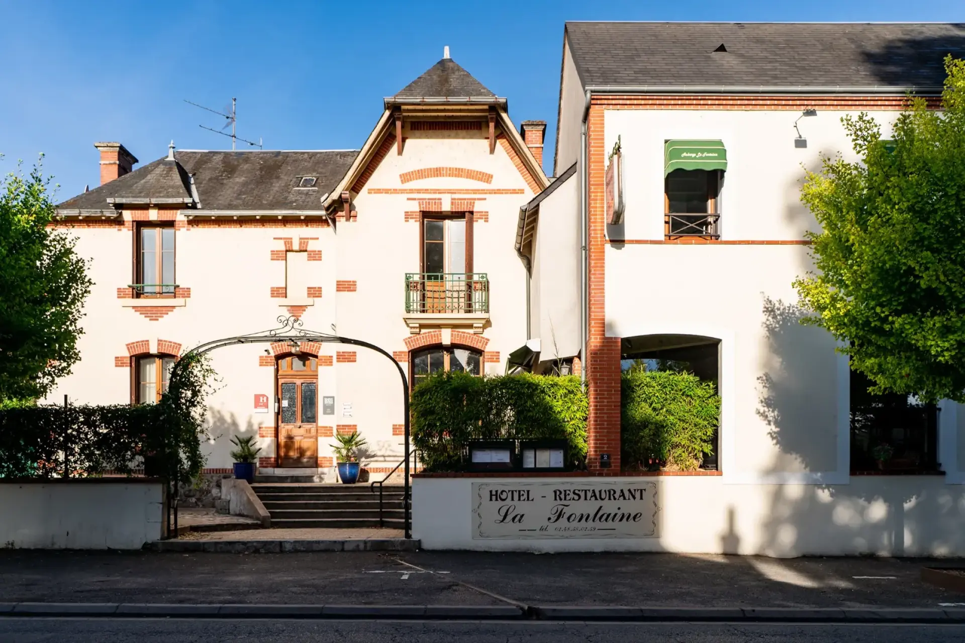 AUBERGE LA FONTAINE