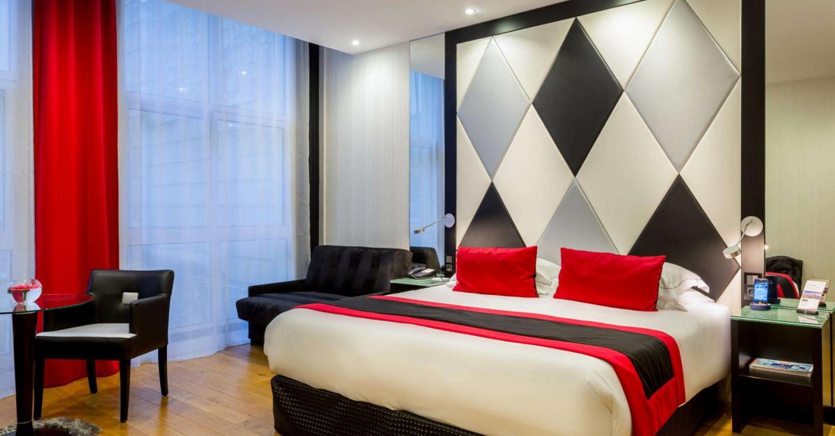L'EMPIRE PARIS