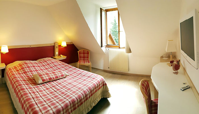 HÔTEL LES REMPARTS