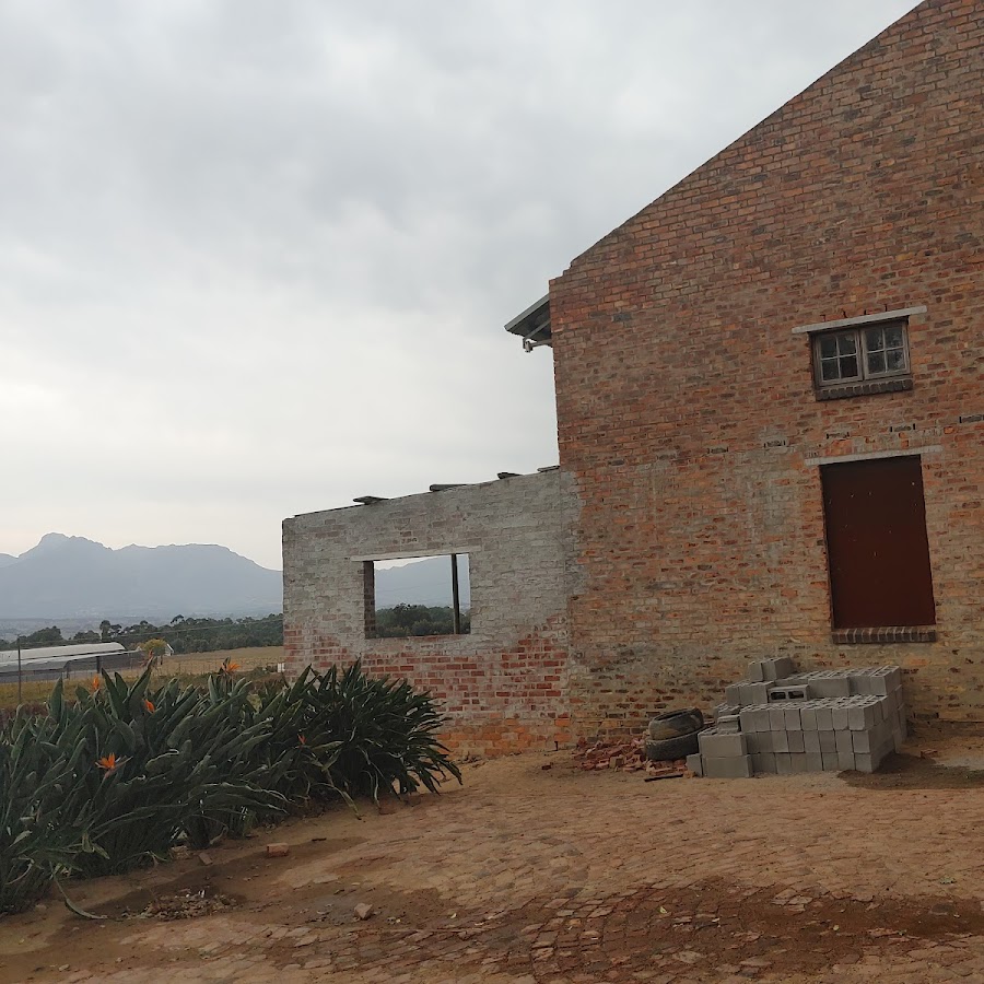 Cana Estate