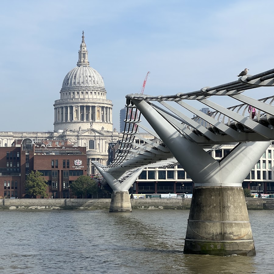 Millennium Bridge