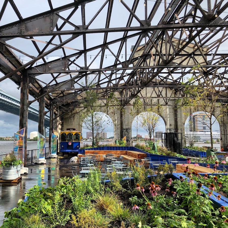 Cherry Street Pier