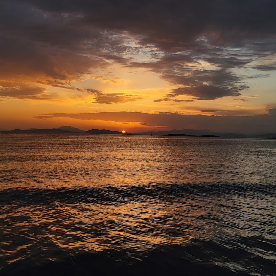 Kavouri Beach