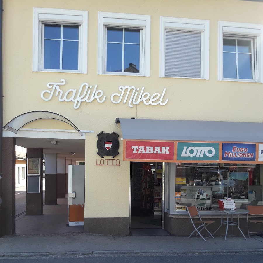 Mikel Nicole Tabakfachgeschäft