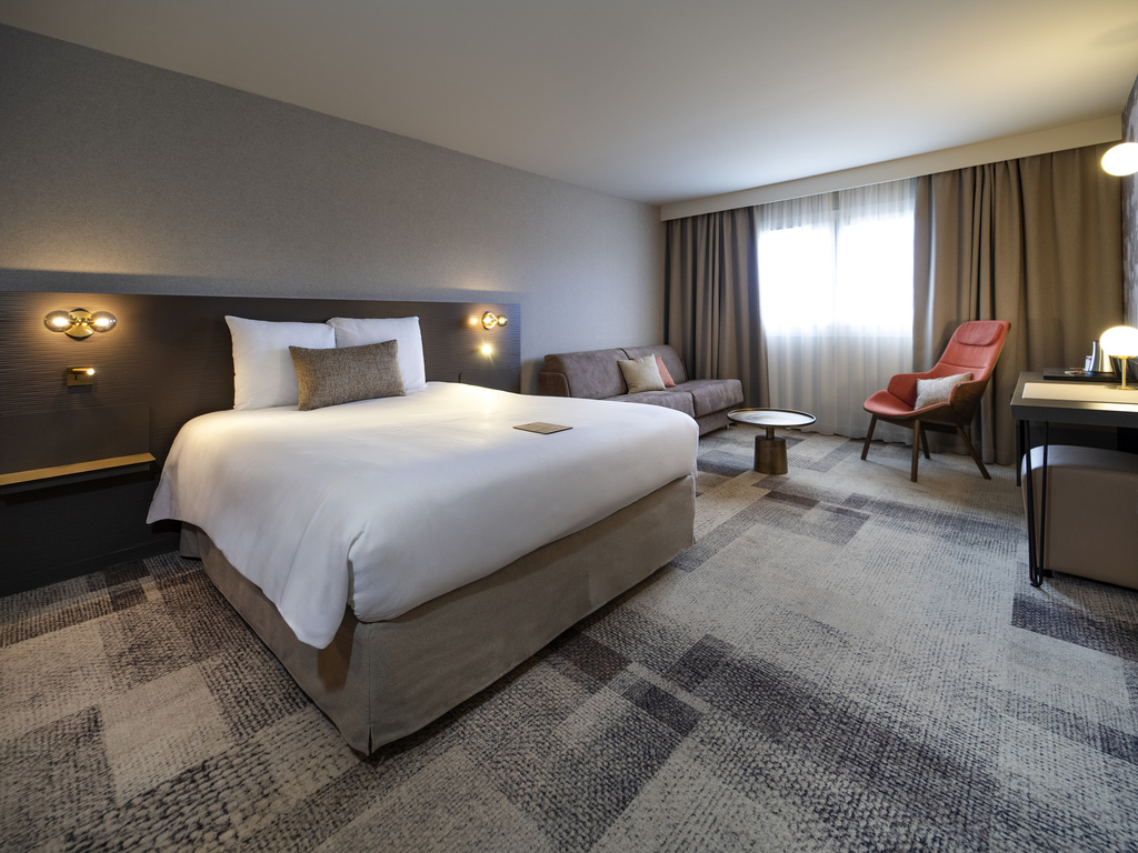 HÔTEL MERCURE BORDEAUX LE LAC