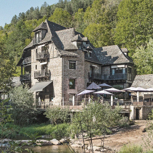 HÔTEL RESTAURANT HERVÉ BUSSET