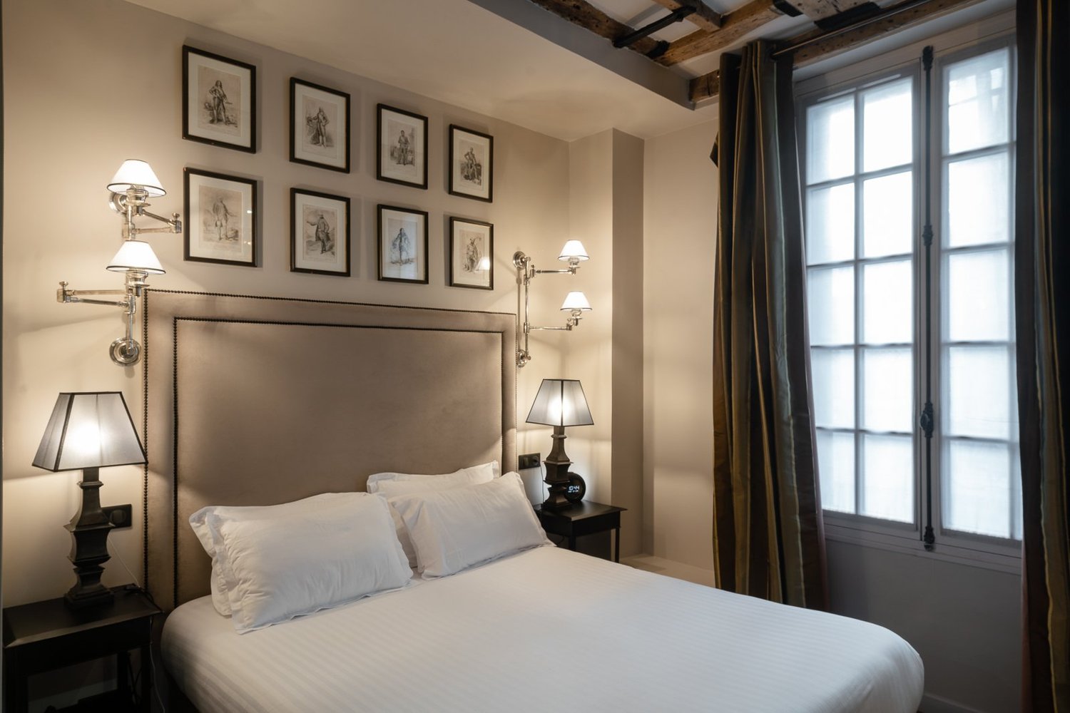 HÔTEL SAINT-LOUIS EN L'ISLE