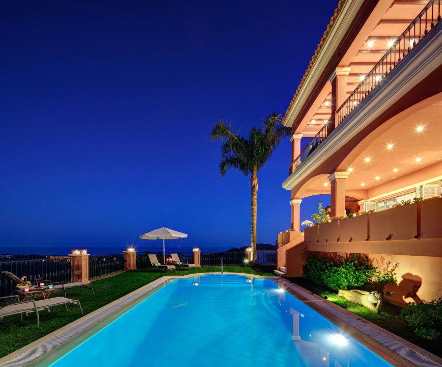 Marbella Heights Boutique, The
