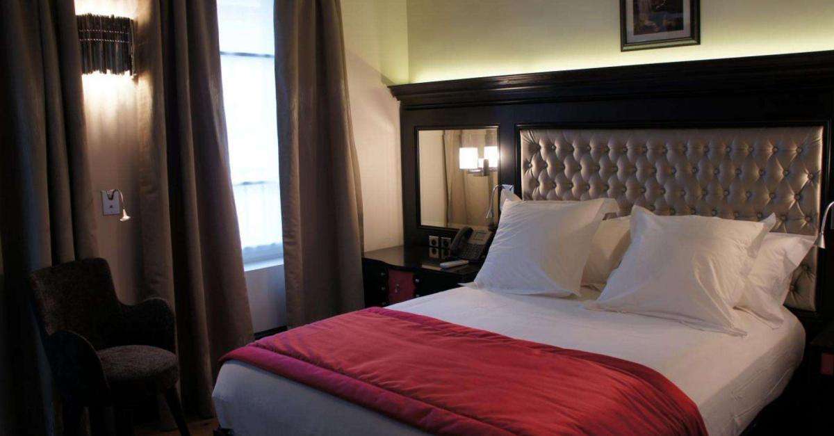 GRAND TONIC HOTEL