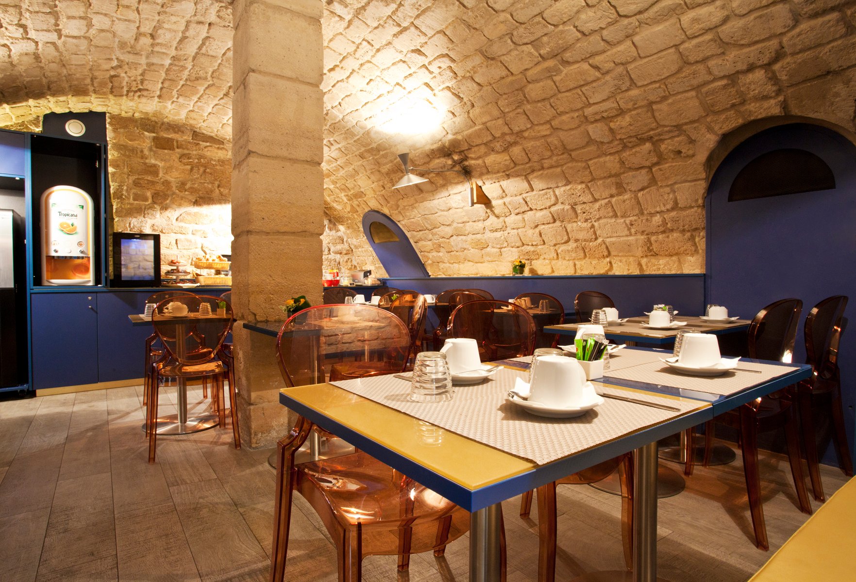 HOTEL TRIANON GARE DE LYON