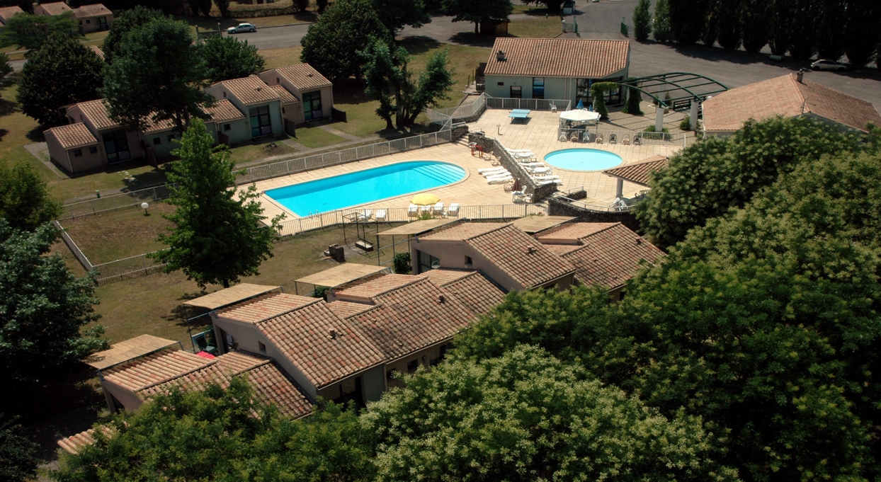 VILLAGE VACANCES LA POMMERAIE