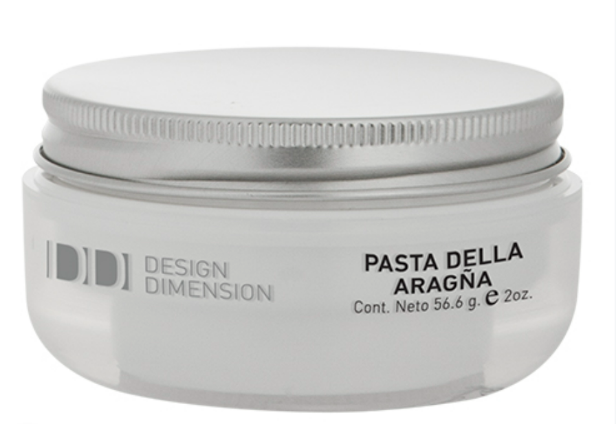 Maquillaje y peinado