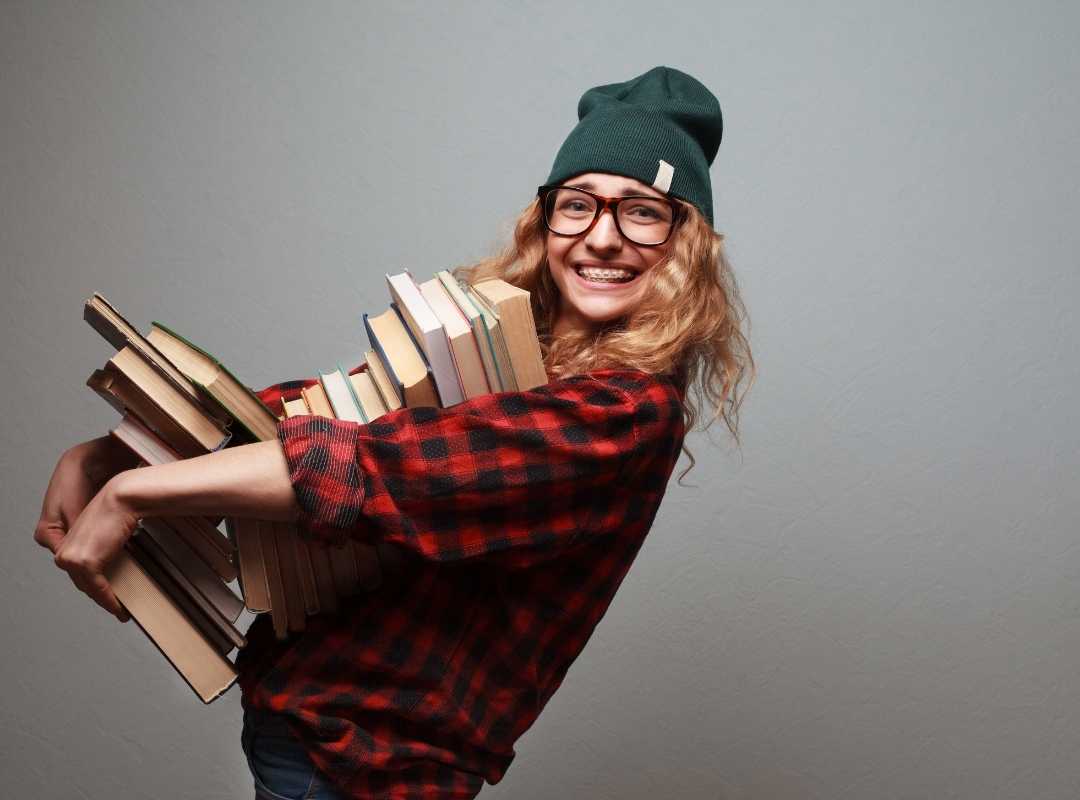 What to Consider When Pricing Your Used Books - PangoBooks