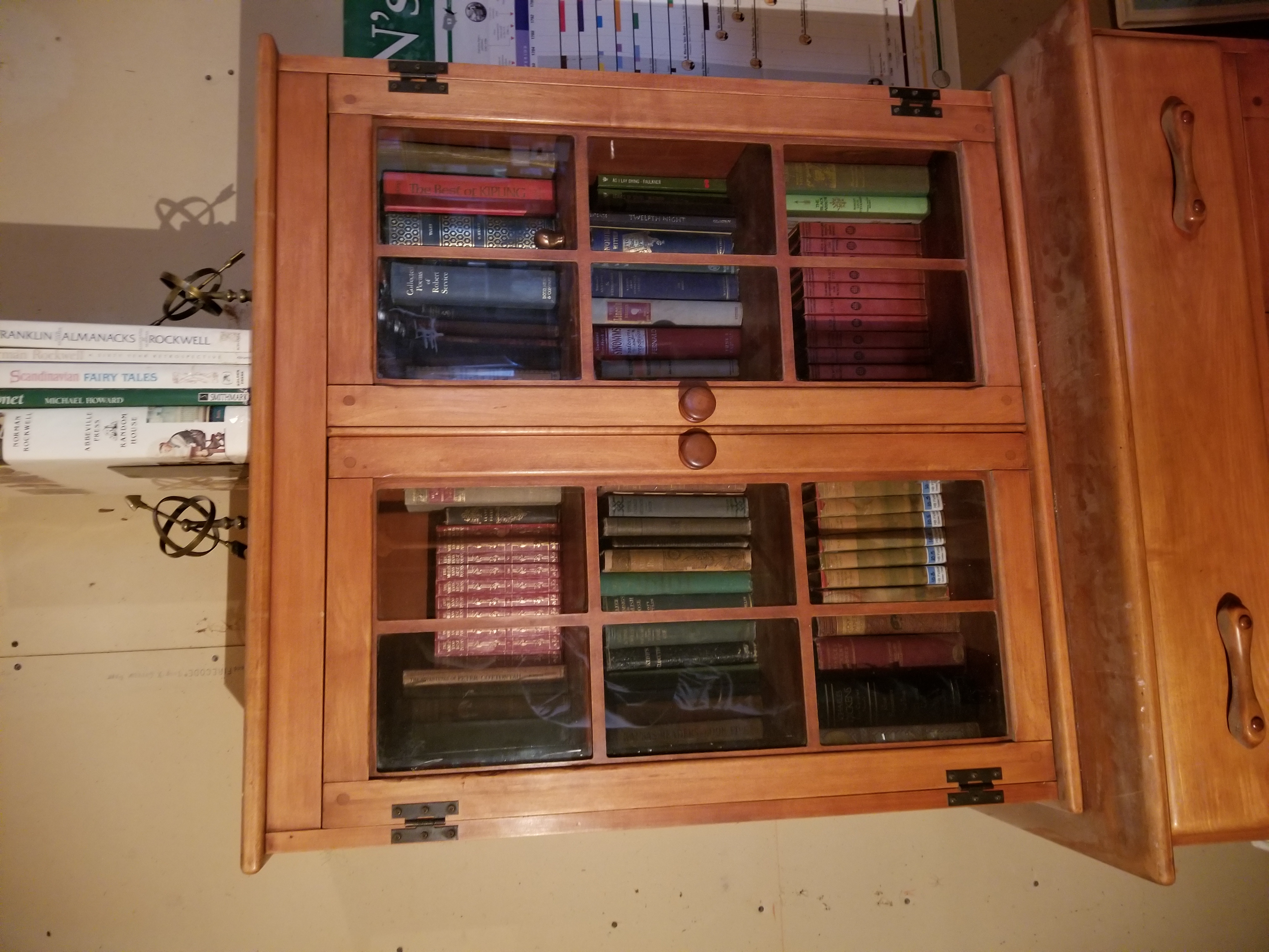 Escapade Books