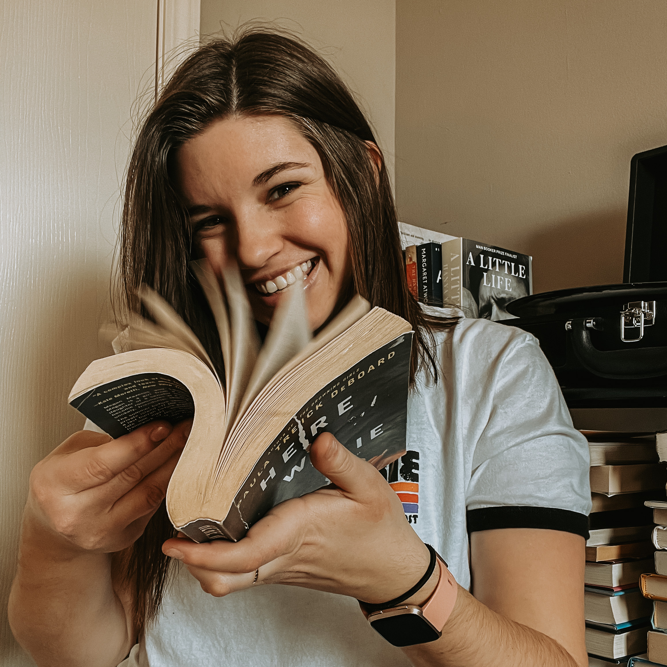 Carly | @readwithcarly